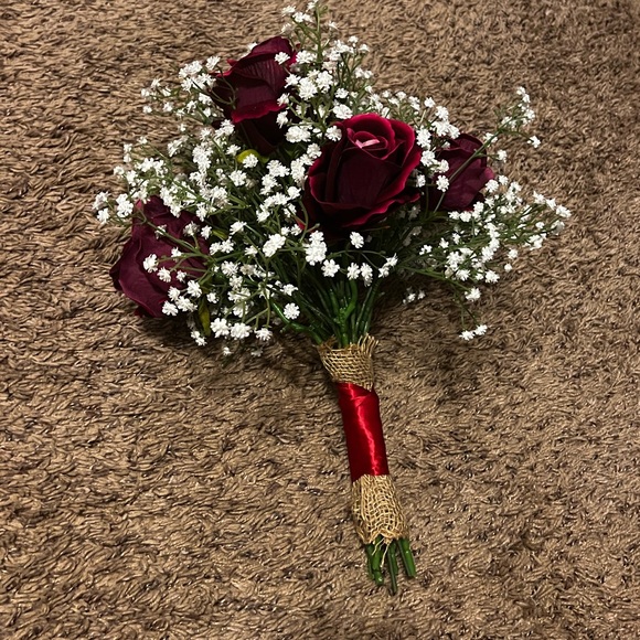 Bouquet with 6 deep red/burgundy roses and white baby’s breath. Have multiple - Picture 4 of 5